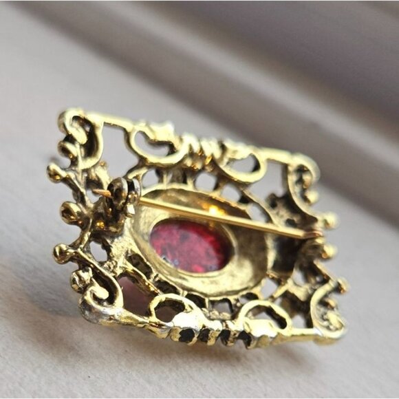VTG Dragons breath fiery pink red Filagree glass cabochon brooch jelly belly - Picture 7 of 10